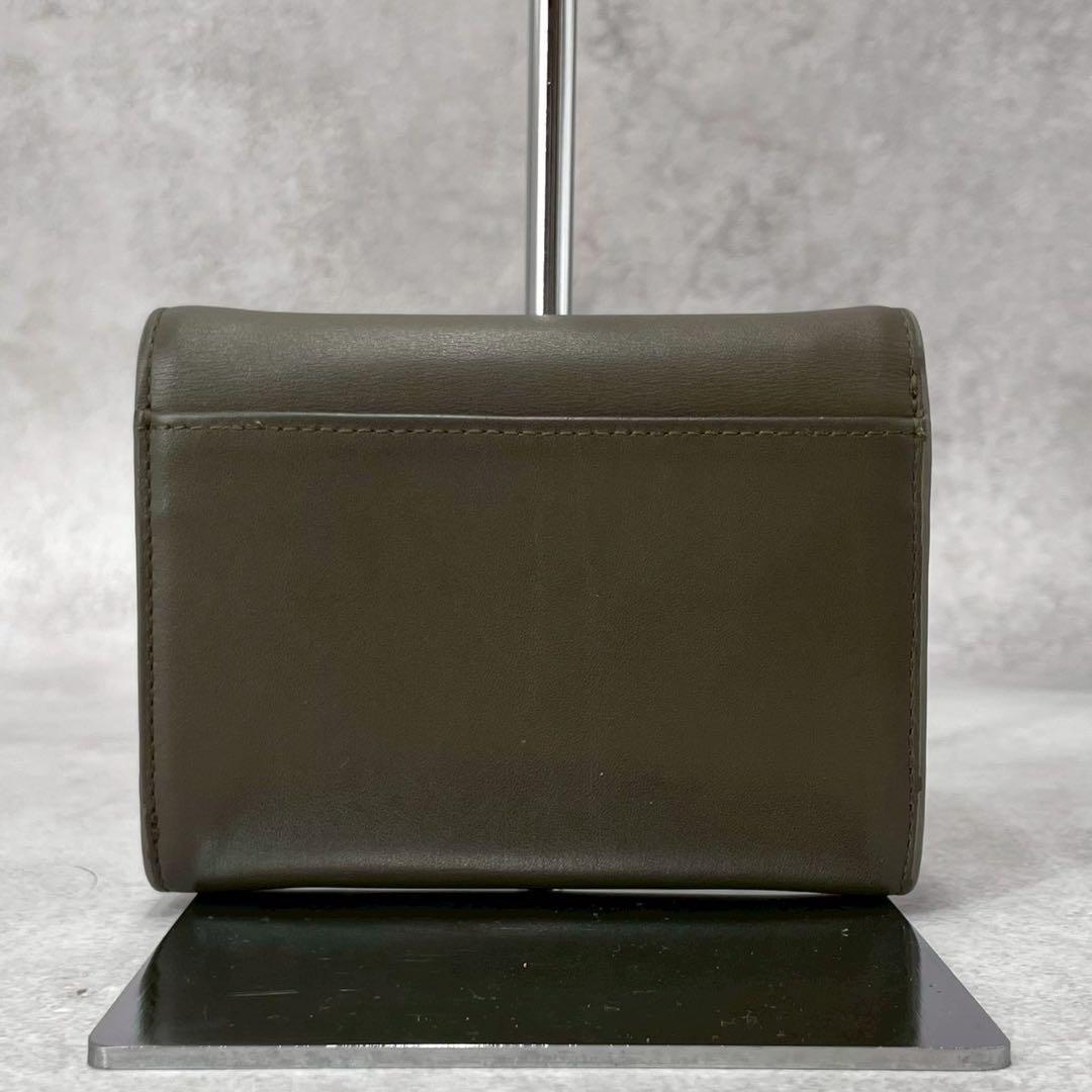 未使用級◎フルラ　ムーンコンパクトウォレット　二つ折り財布　アーチロゴ　現行ロゴ