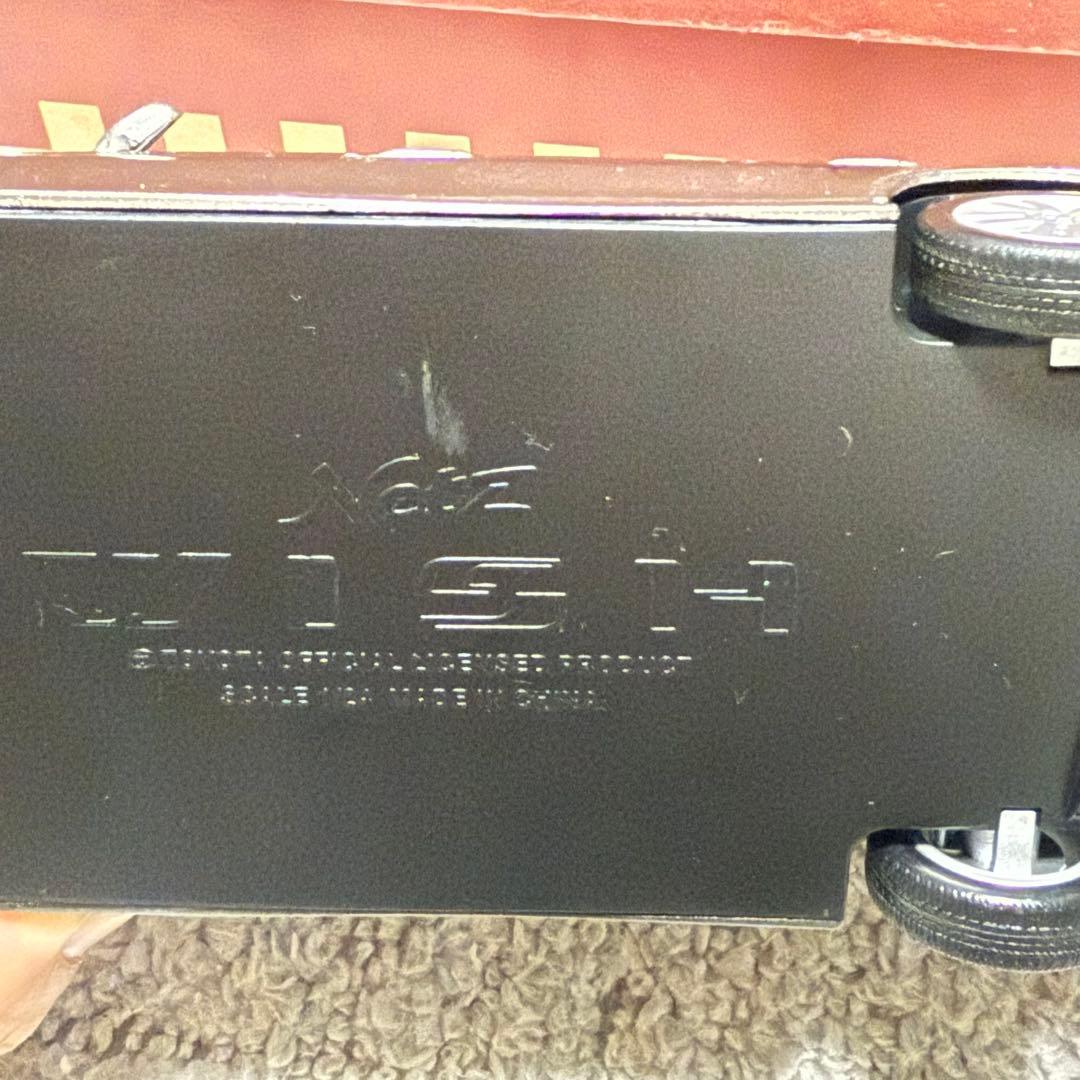 トヨタ ウィッシュ カラーサンプル ミニカー