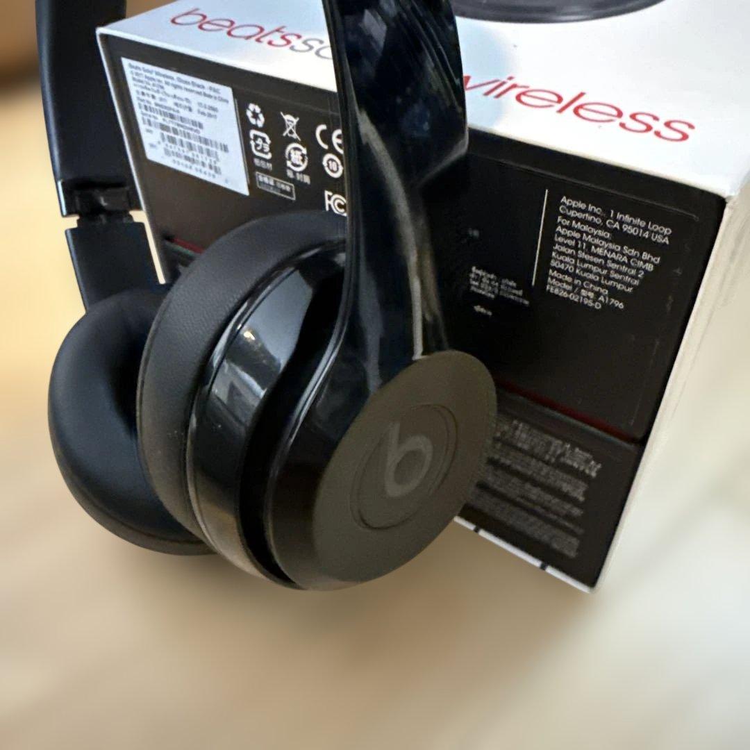 beats solo3 wireless ブラック