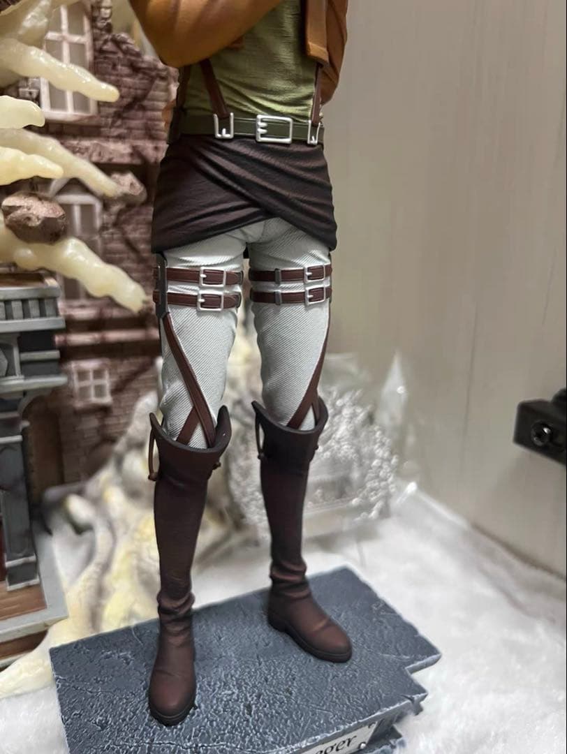 進撃の巨人 ② エレン·イェーガー ガレージキット ガレキ スタチュー