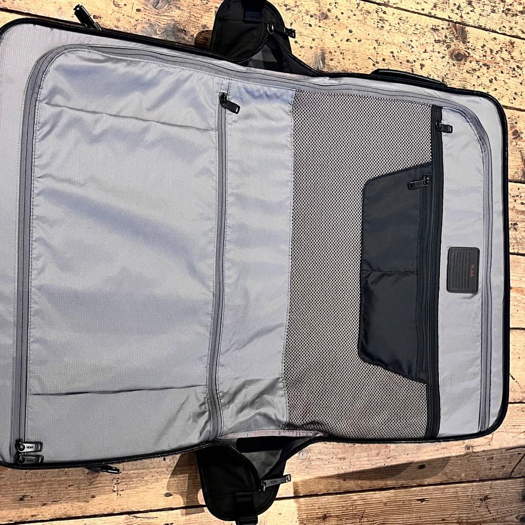 TUMI　トゥミ　キャリーケース　ガーメント　4ウィール　キャリーオン　旅行