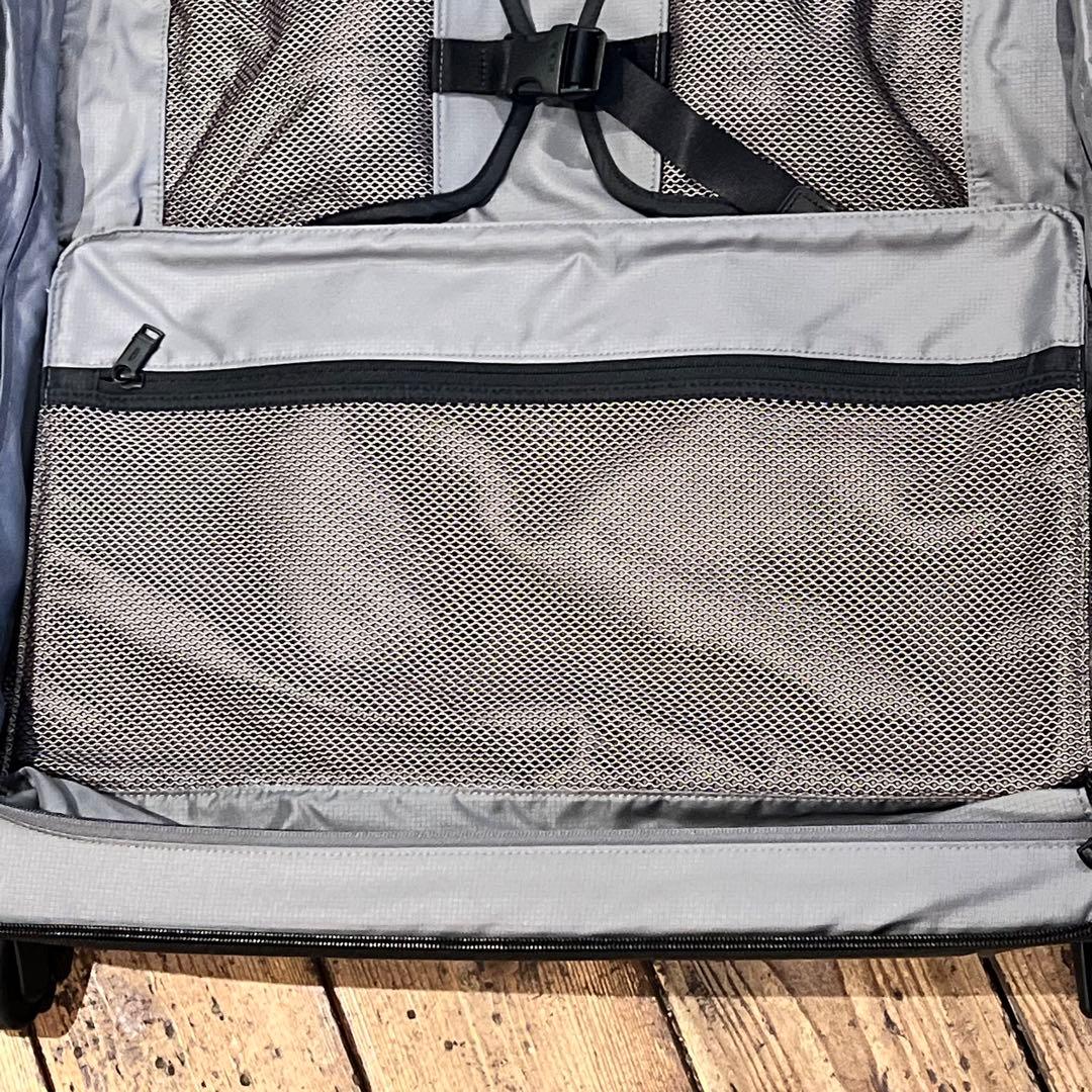 TUMI　トゥミ　キャリーケース　ガーメント　4ウィール　キャリーオン　旅行
