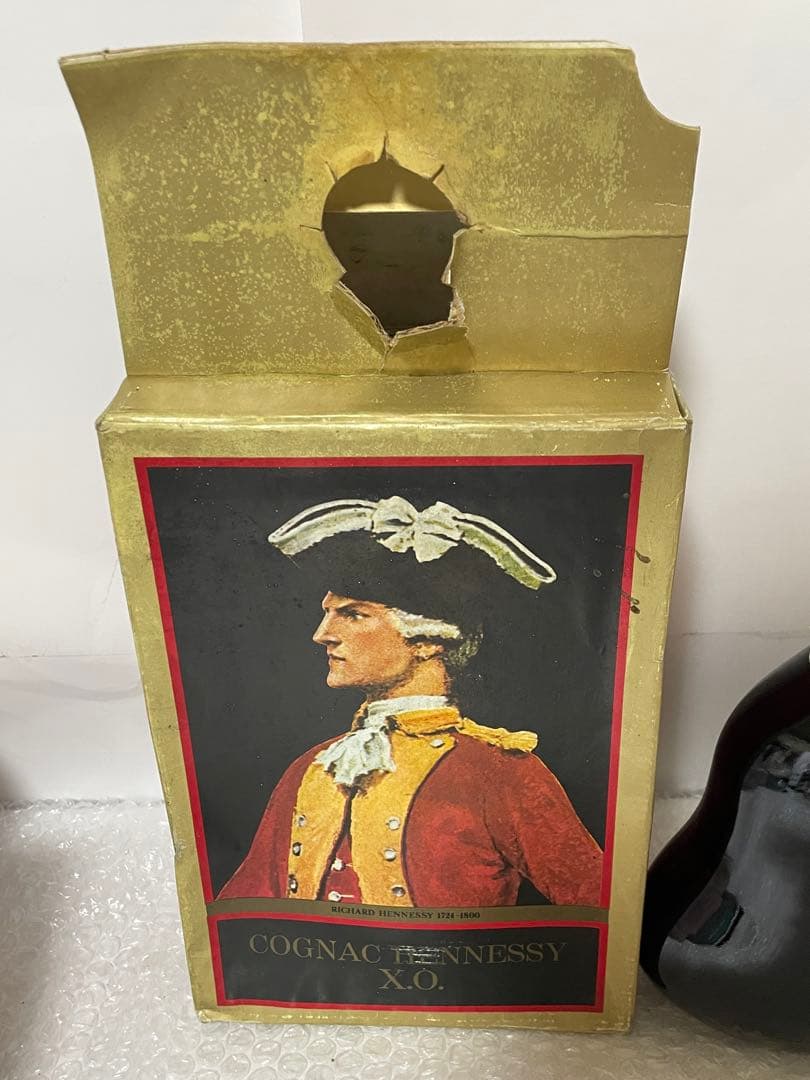 Hennessy X.O. コニャック 箱付き　古酒　金キャップ 未開封