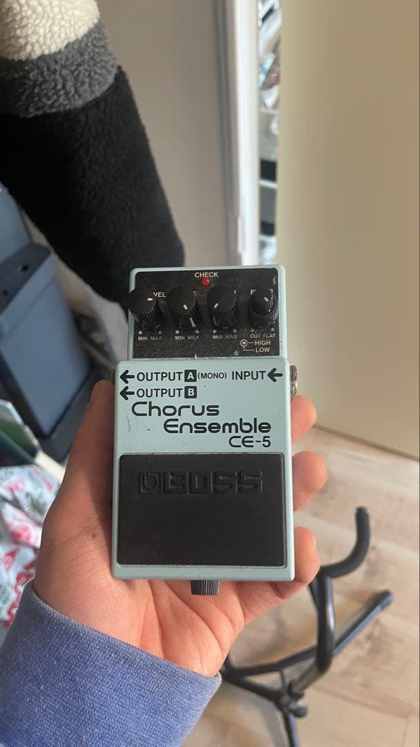 BOSS コーラスエフェクター CE-5