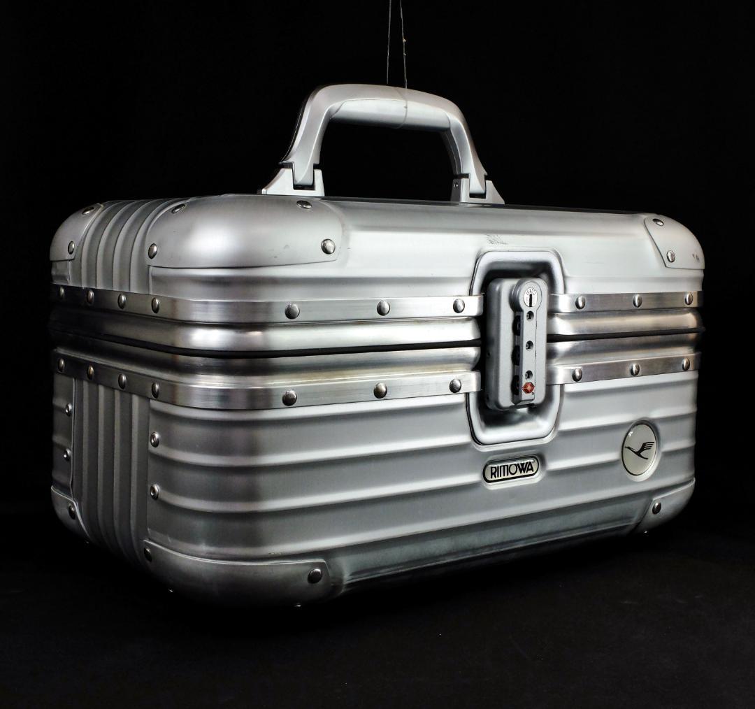 リモワ 918.38トパーズ『Lufthansa』TSAビューティケース17L