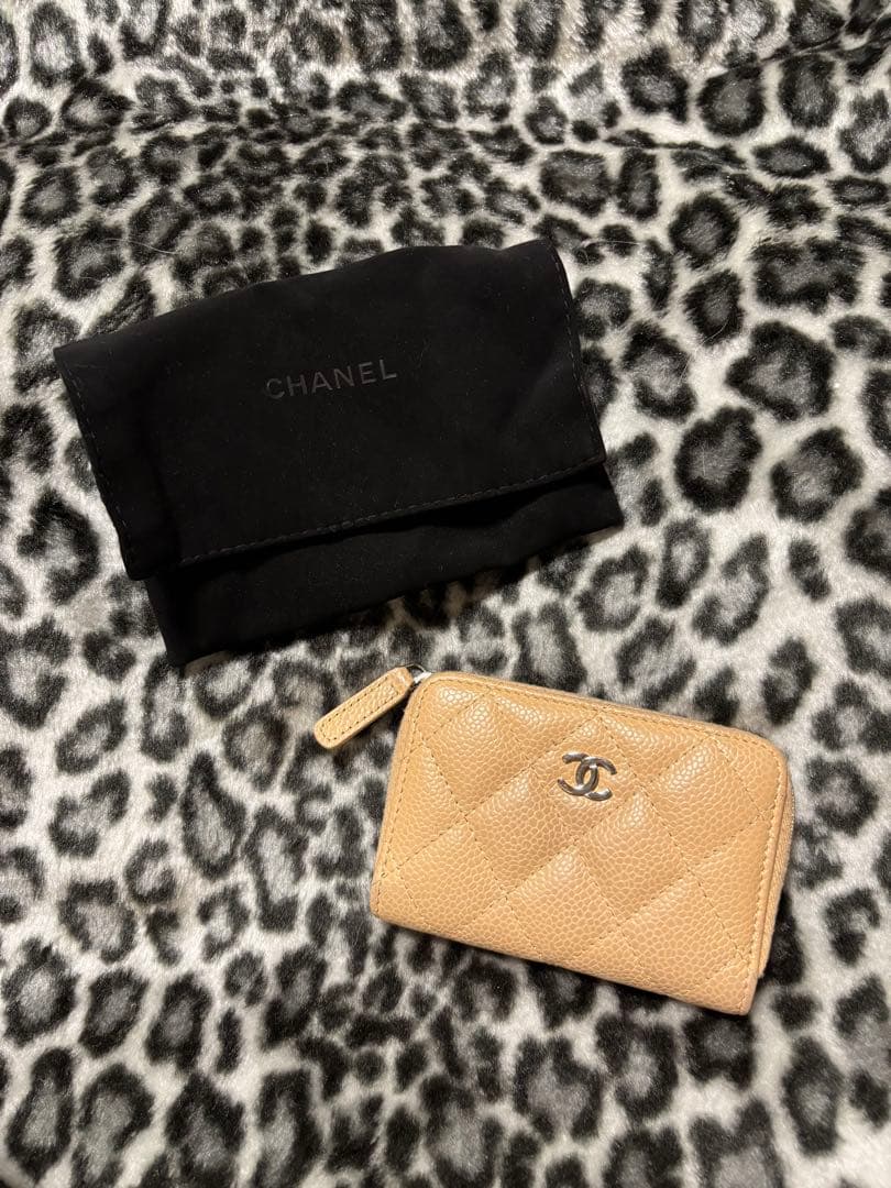 CHANEL ベージュ ケース 保存袋付き