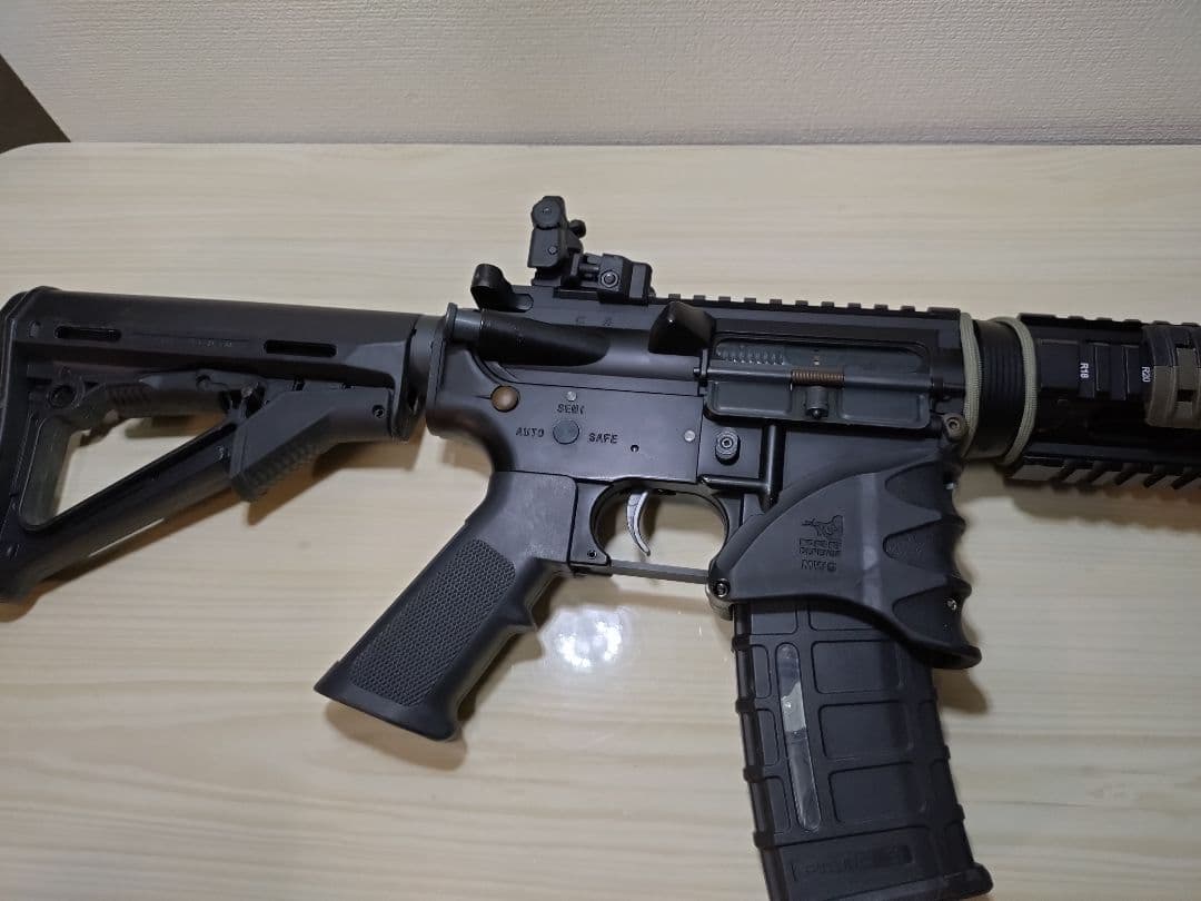 東京マルイ 電動ガン G3MC51カスタムとM4