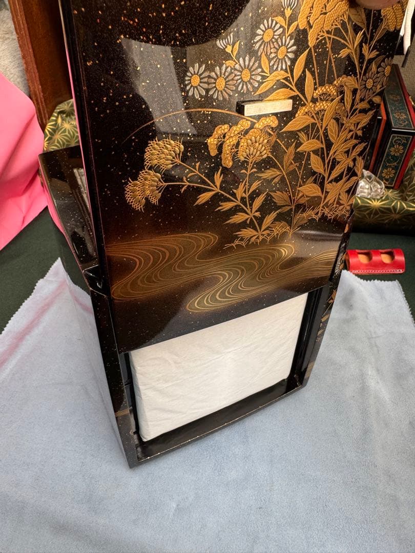 秋草蒔絵、小箪笥