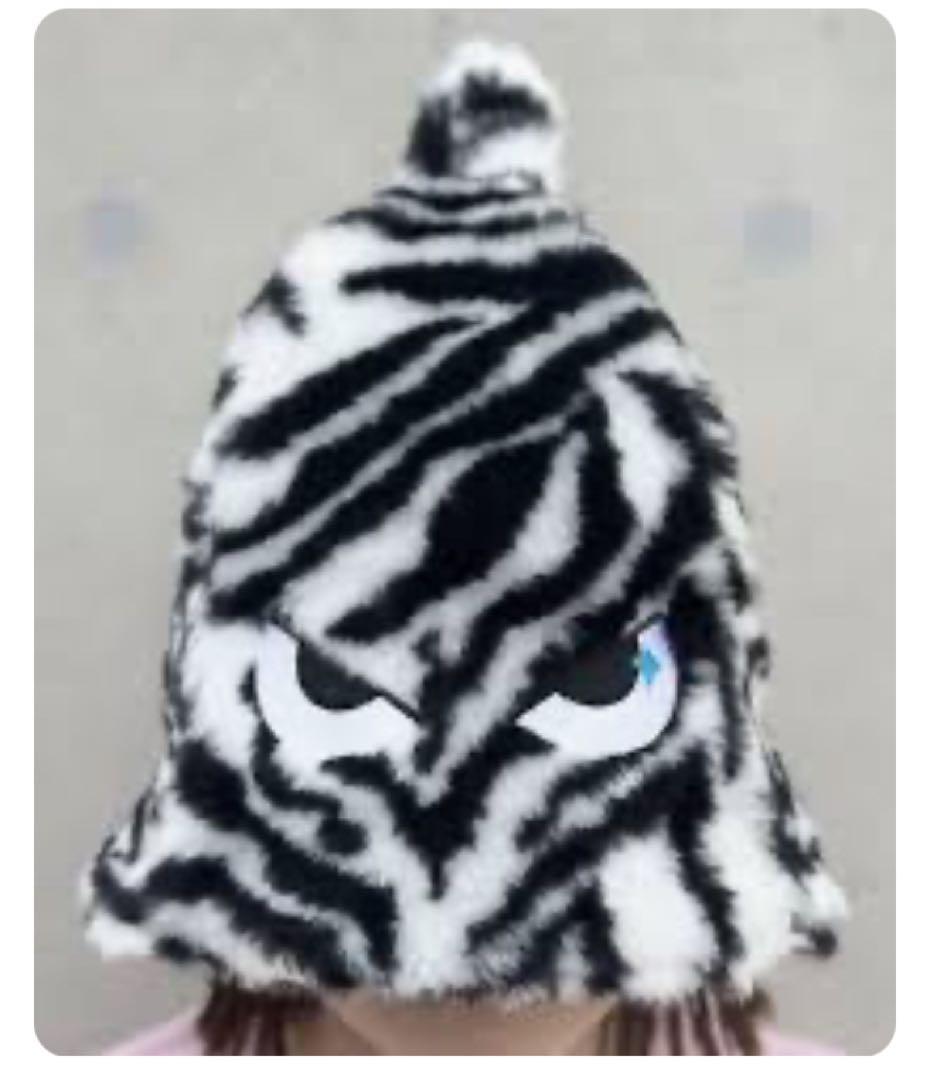 m*2様 ベストサウナハット　モンスターコラボ　ゼブラ柄　馬