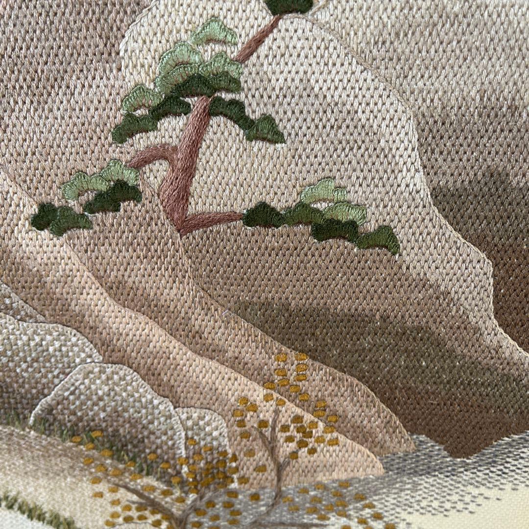 刺繍の掛軸（山水）ハンドメイド