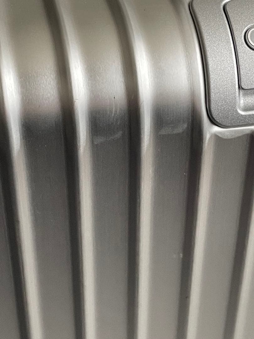 RIMOWAリモワ トパーズ スーツケース 45L アルミニウム
