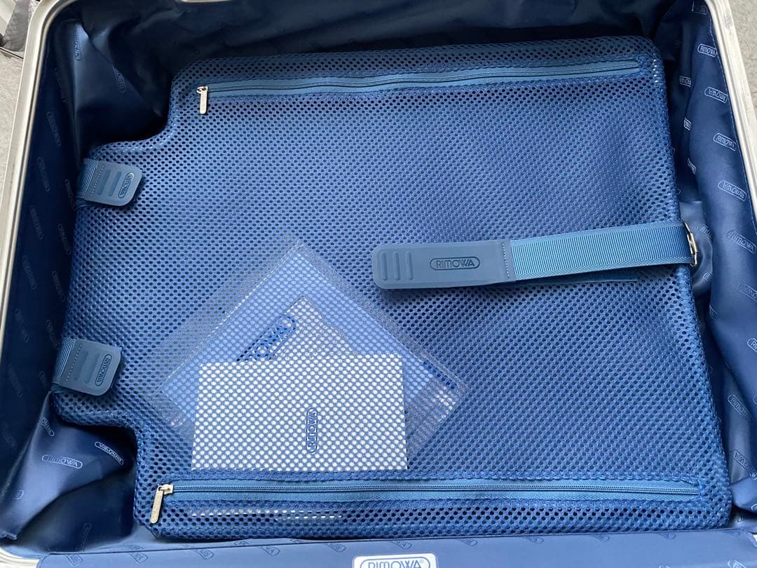 RIMOWAリモワ トパーズ スーツケース 45L アルミニウム