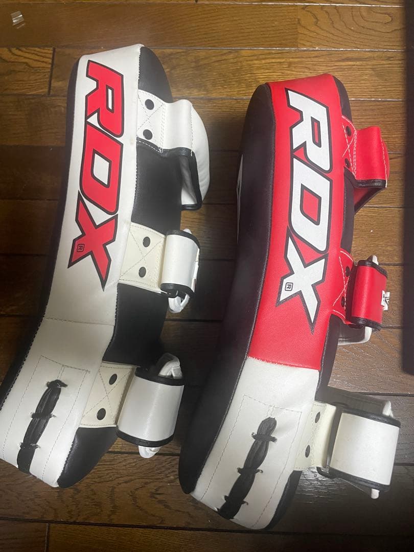 【ケム】RDX キックミット 黒/赤