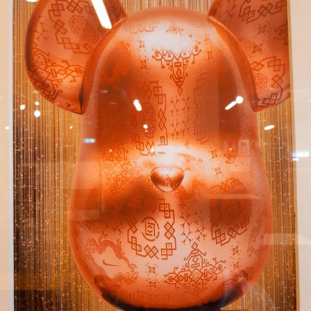 輸入雑貨　希少　ベアブリック　フィギア入り　特殊アートパネル