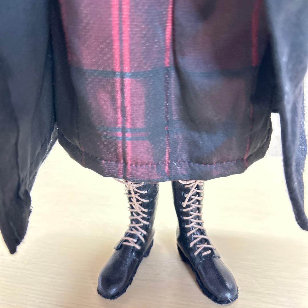 創作人形　rosycraft_doll 魔女風コートで