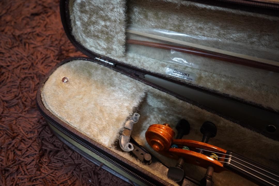 【黄金期・良音】　スズキ　バイオリン　No.330 3/4　80年代　新品弓