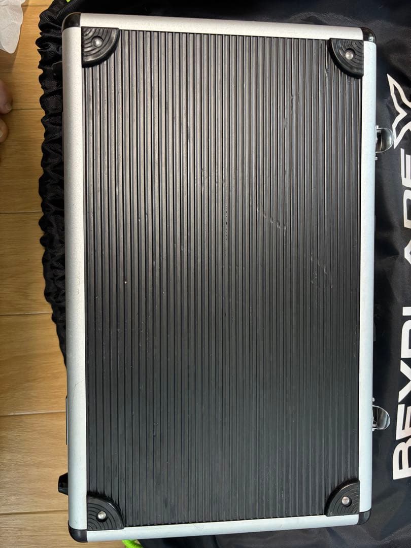 ベイブレードＸ　まとめ売り68個+おまけ1個