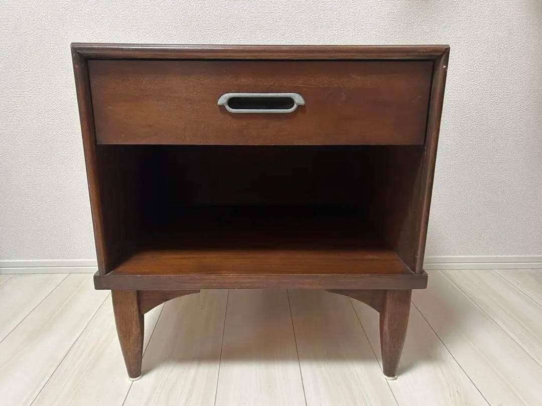 ヴィンテージ ドレクセルヘリテージ サイドテーブル チェスト RISHEL