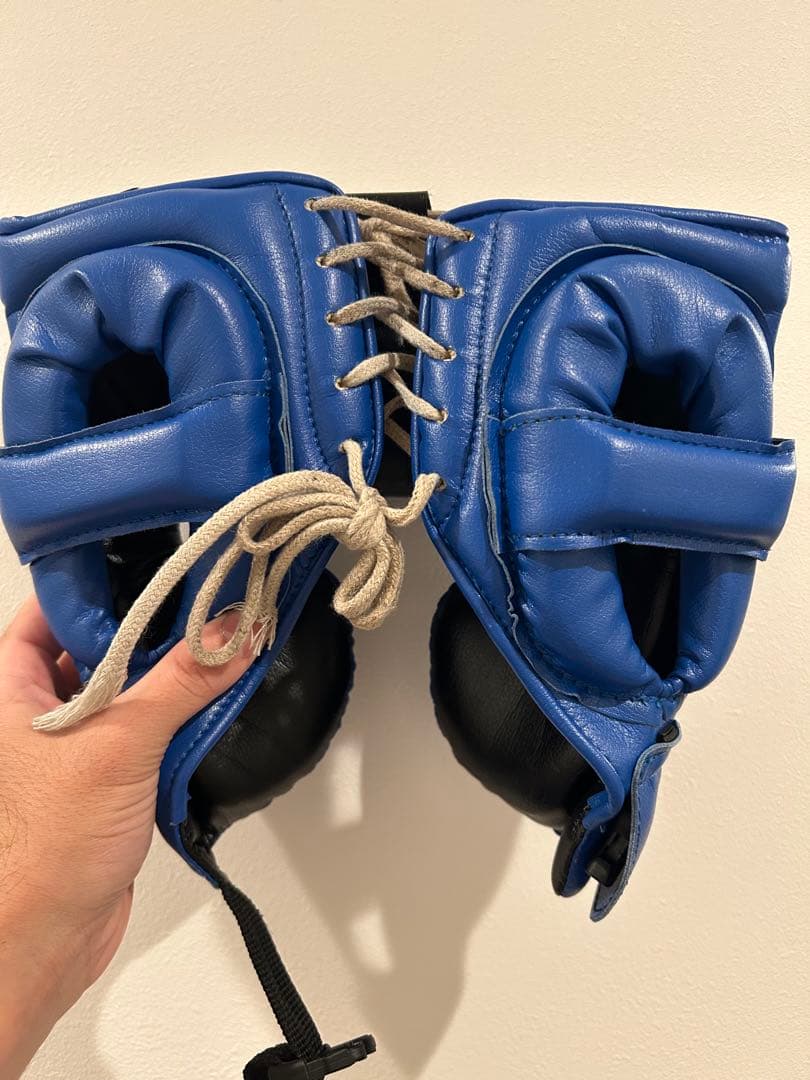 金土限定値下げ中　Winning ボクシング ヘッドギア 青　Mサイズ