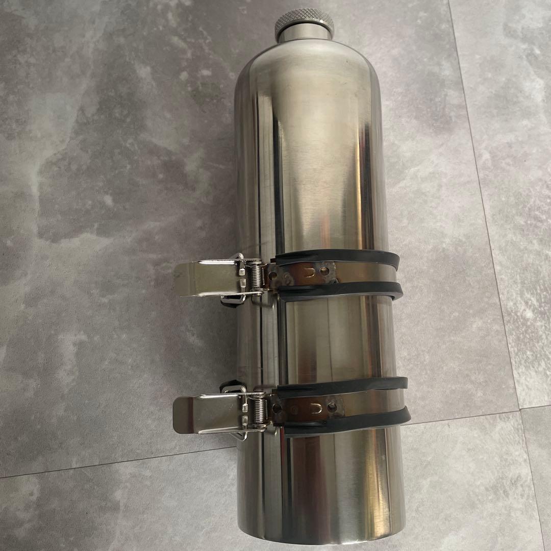 携行タンク　バイク用