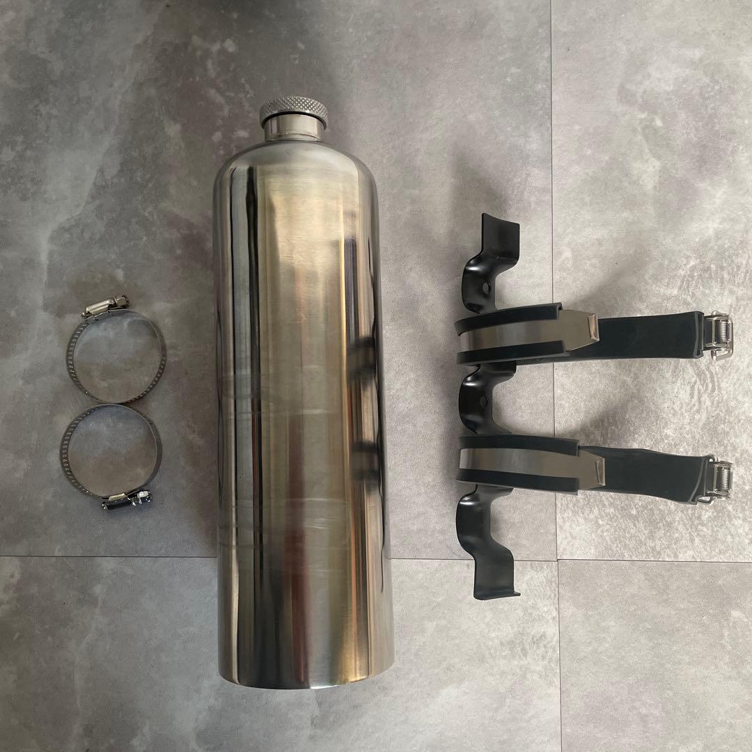 携行タンク　バイク用