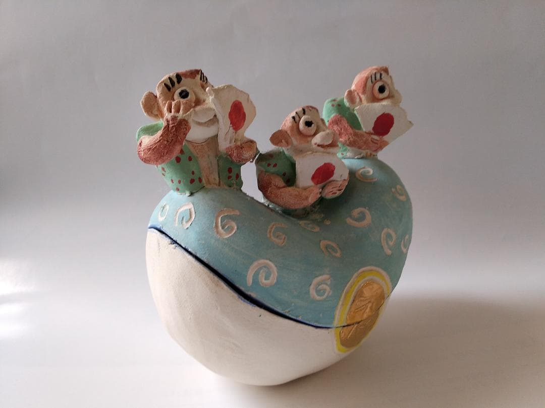 「 干支置物 申 申年 」 猿 さる 陶芸作家 前田晶子 作です。