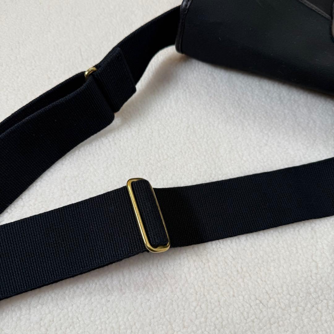 Brady STOUR/ブレディ ストア　ショルダーバッグ　ネイビー