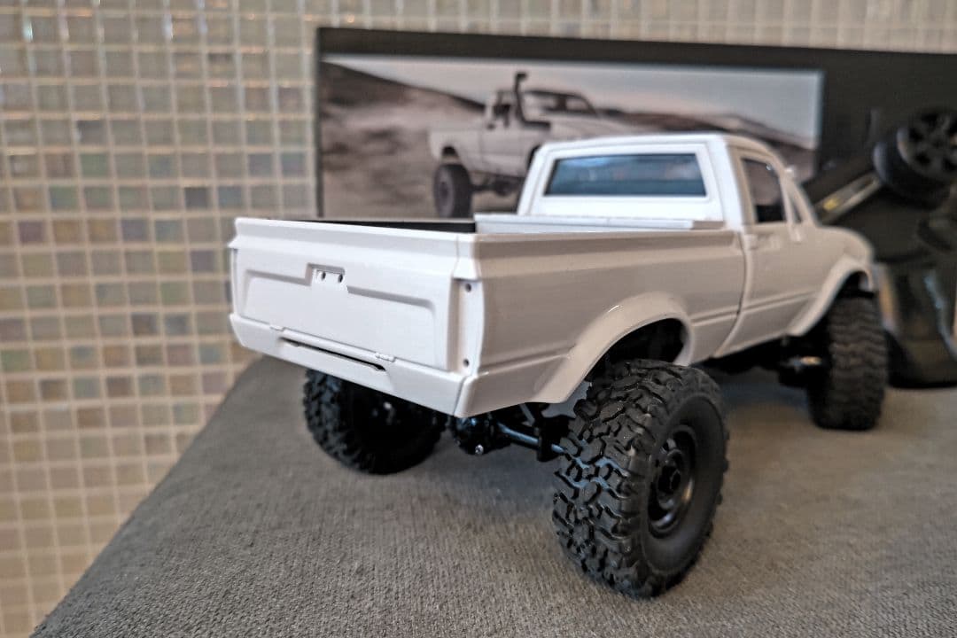 WPL オフロードトラック ホワイト ボディ