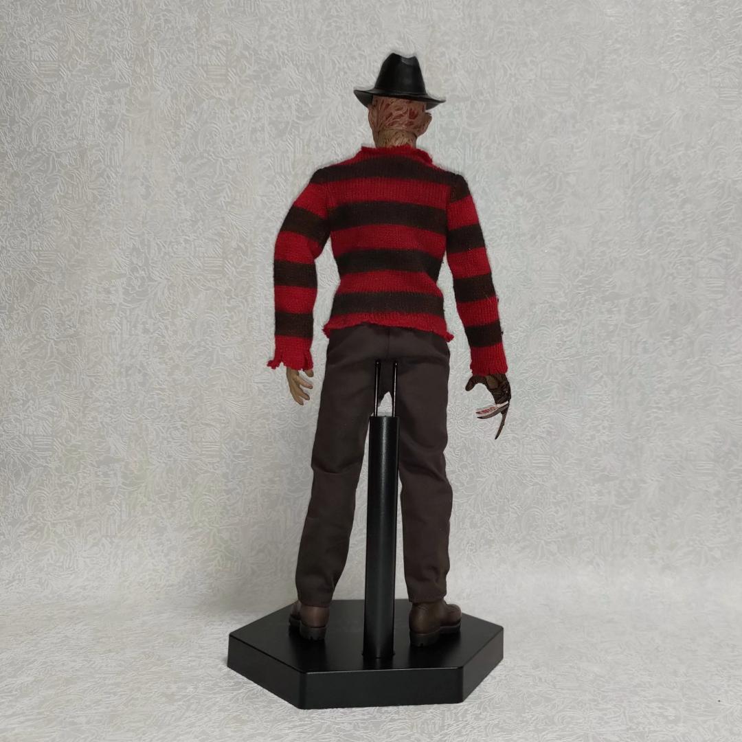 『エルム街の悪夢3/惨劇の館』1/6スケールフィギュア フレディ・クルーガー