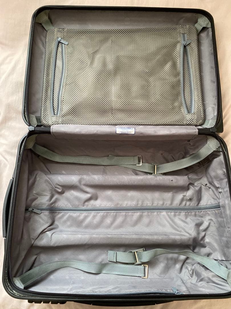 RIMOWA リモワ　希少　2輪　機内持ち込み　マットブラック