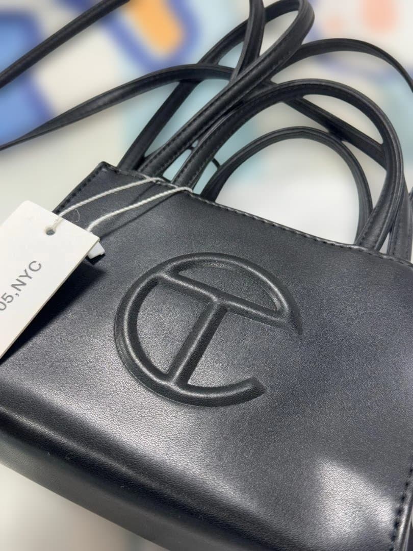 Telfar 黒 ショルダーバッグ