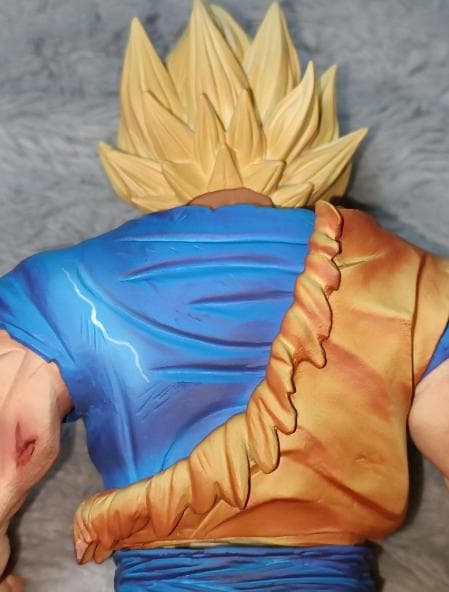 ドラゴンボール 孫悟空 超サイヤ人2 フィギュア改造 リペイント2D