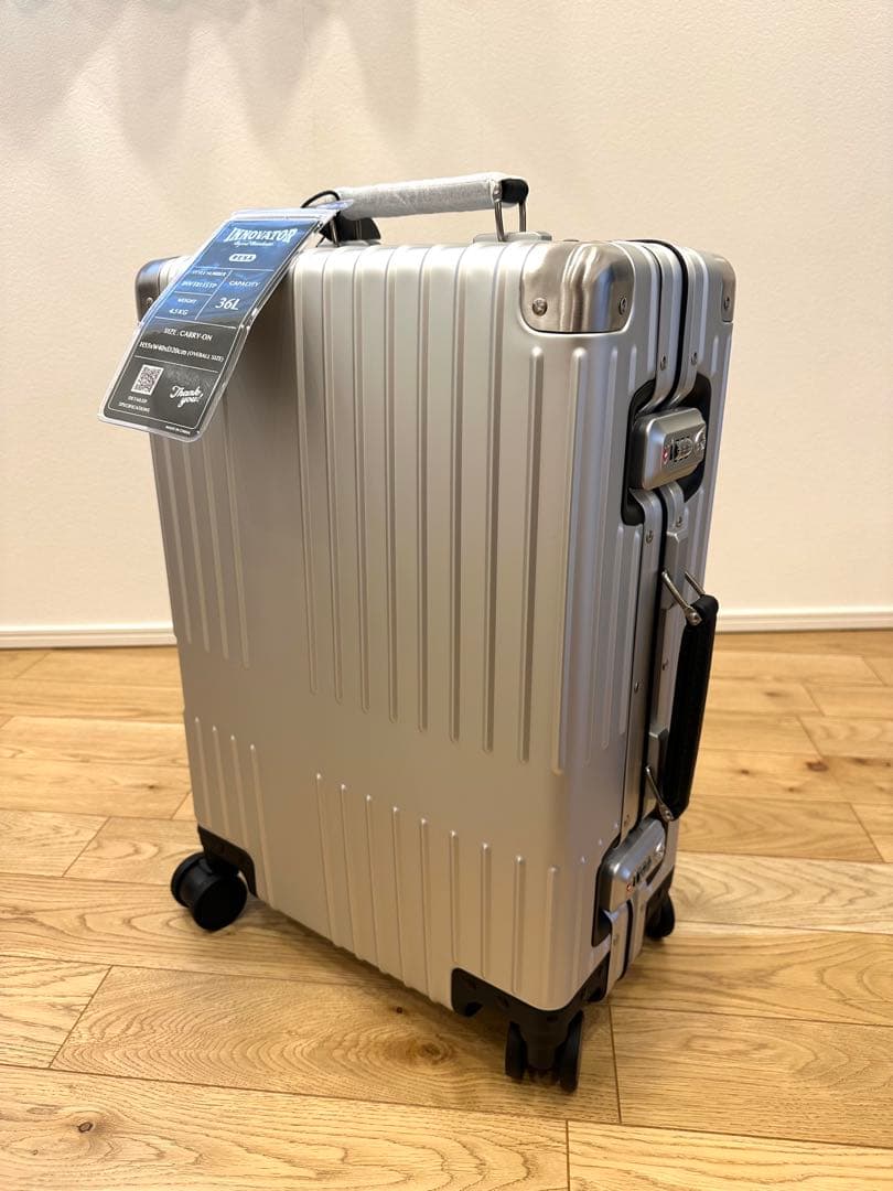 【新品・未使用品】innovator アルミスーツケース 限定色 36L