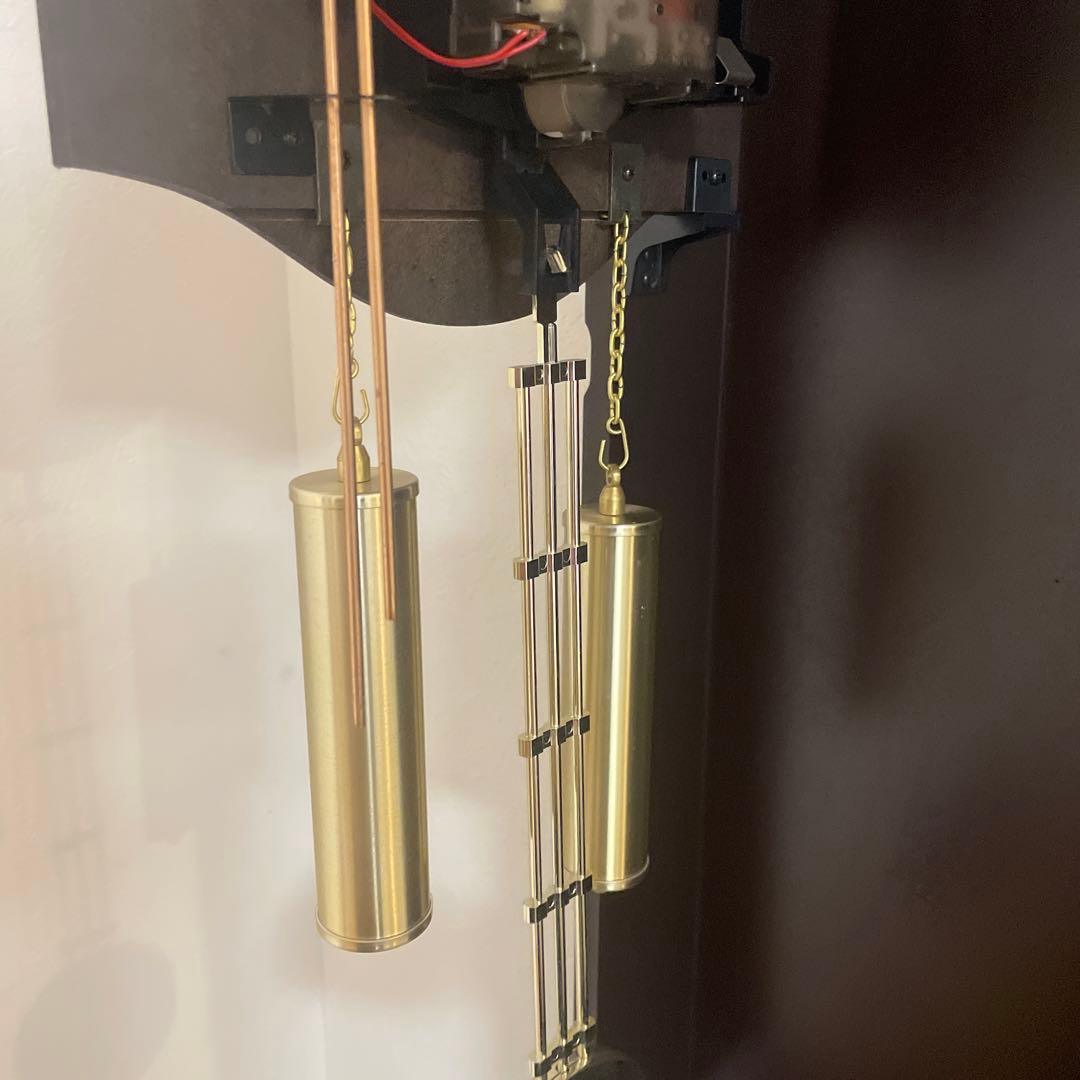 【完動品】　ボンボン時計　電池式　からくり時計　動作確認済み　4mj807