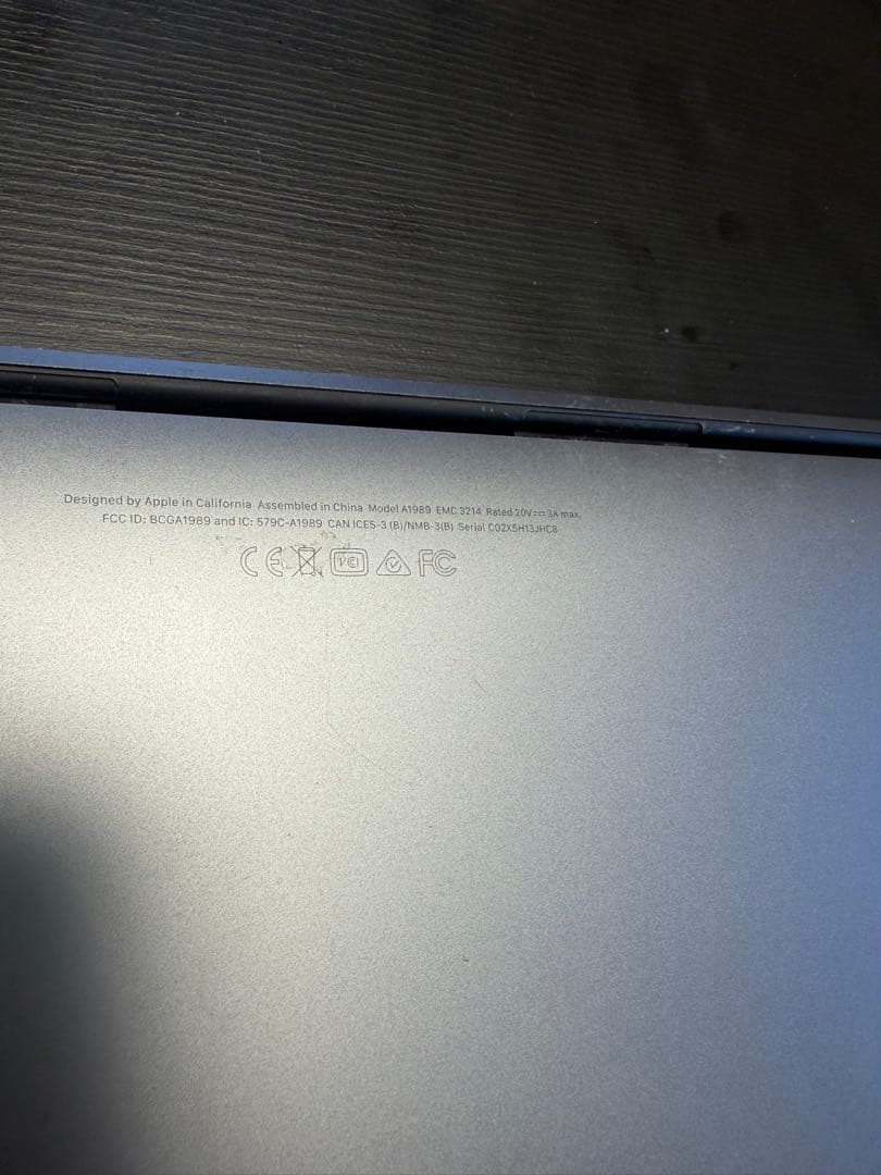 MacBook Pro A1989 スペースグレイ