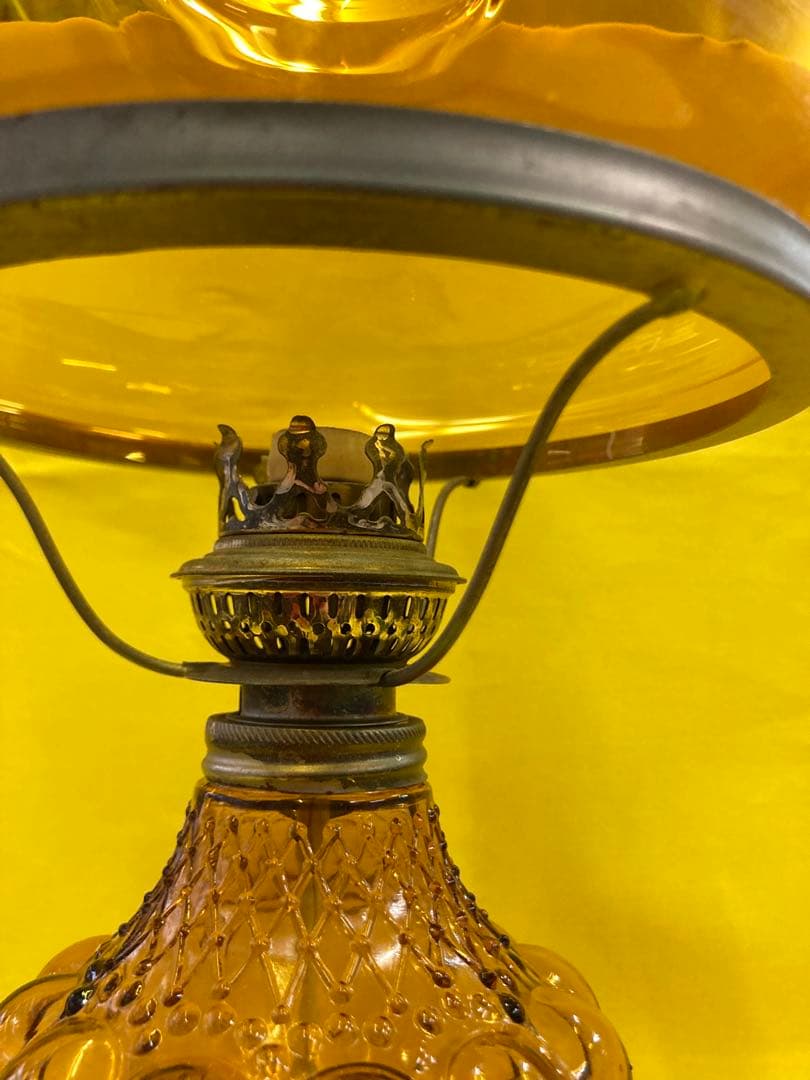 アンバーガラスのクラシックランプ　飾り専用