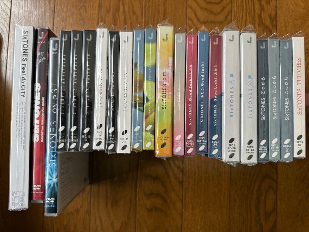 値下げ中！！SixTONES グッズ CD DVD まとめ売り
