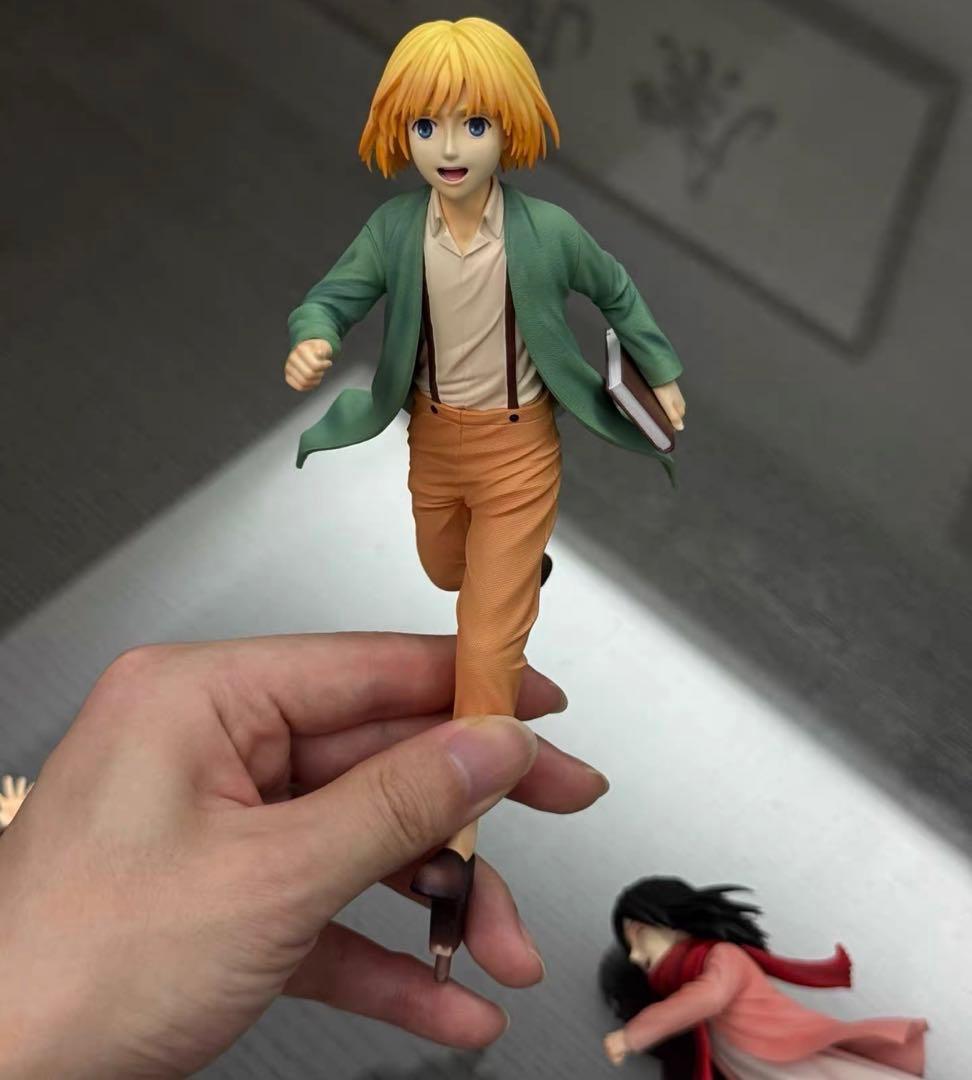進撃の巨人 ③ エレン+ミカサ+アルミン ガレージキット ガレキ スタチュー