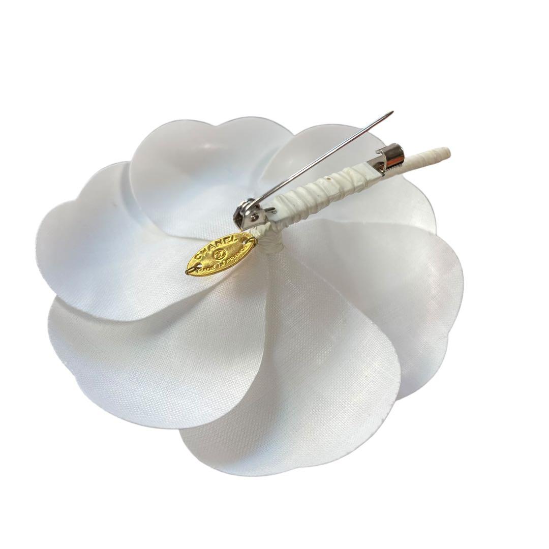 未使用級✨CHANEL シャネル カメリア ブローチ コサージュ フラワー 白