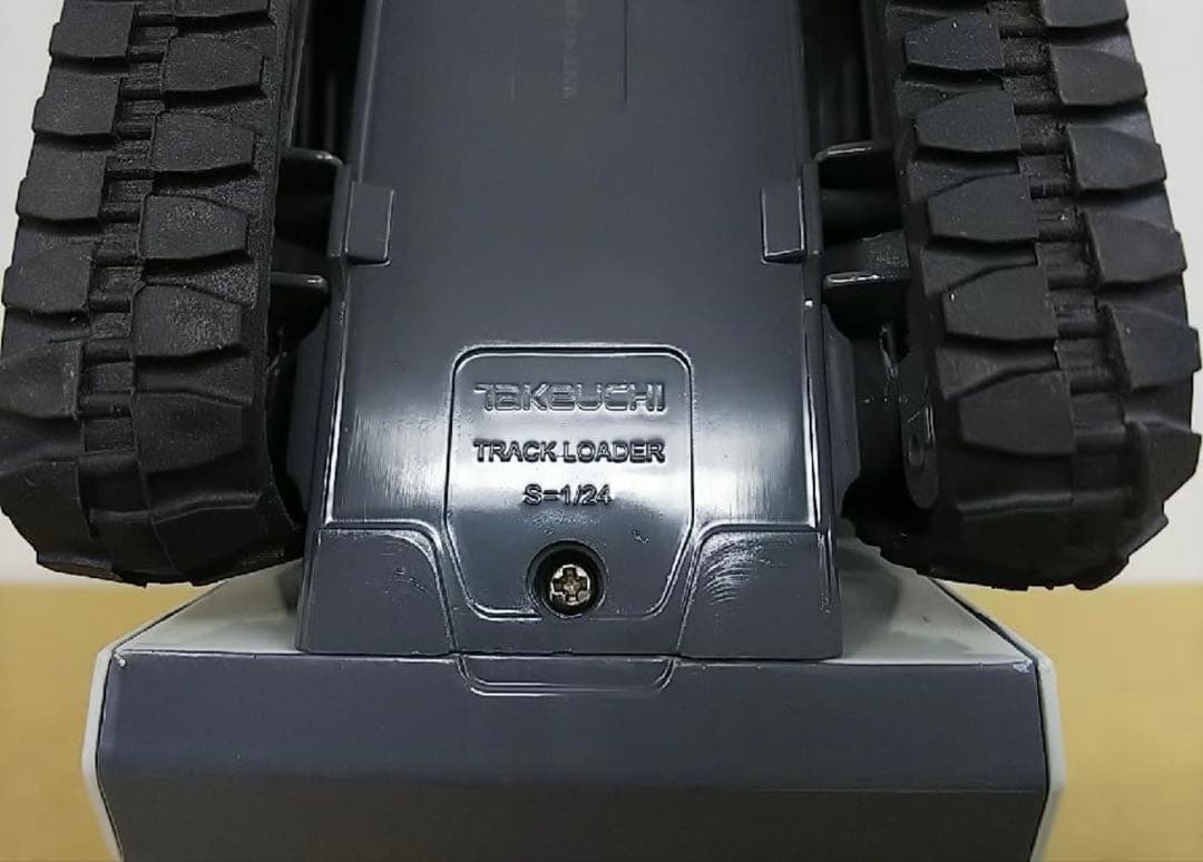 TAKEUCHI TL12V2 ミニカー 赤/灰色1/24