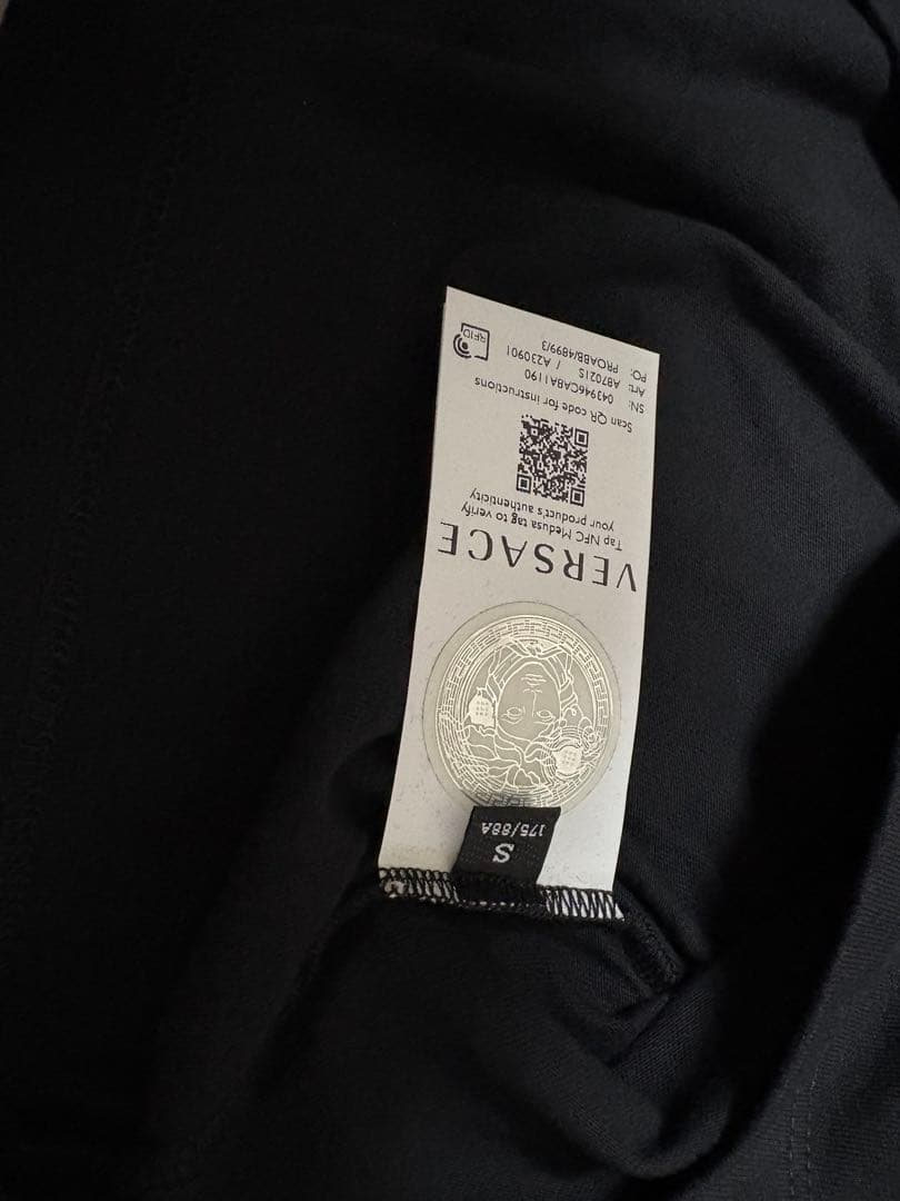 VERSACE ブラック TシャツS
