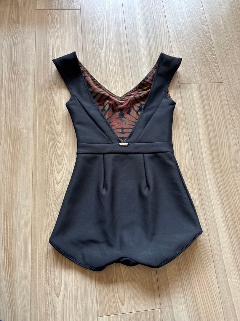 【美品】seea ワンピース水着　リバーシブル　XS