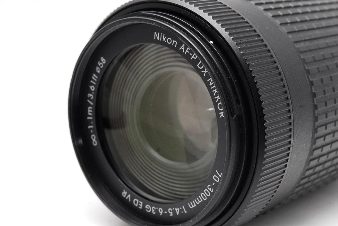 トシ♥ 美品 Nikon AF-P NIKKOR 70-300mm VR