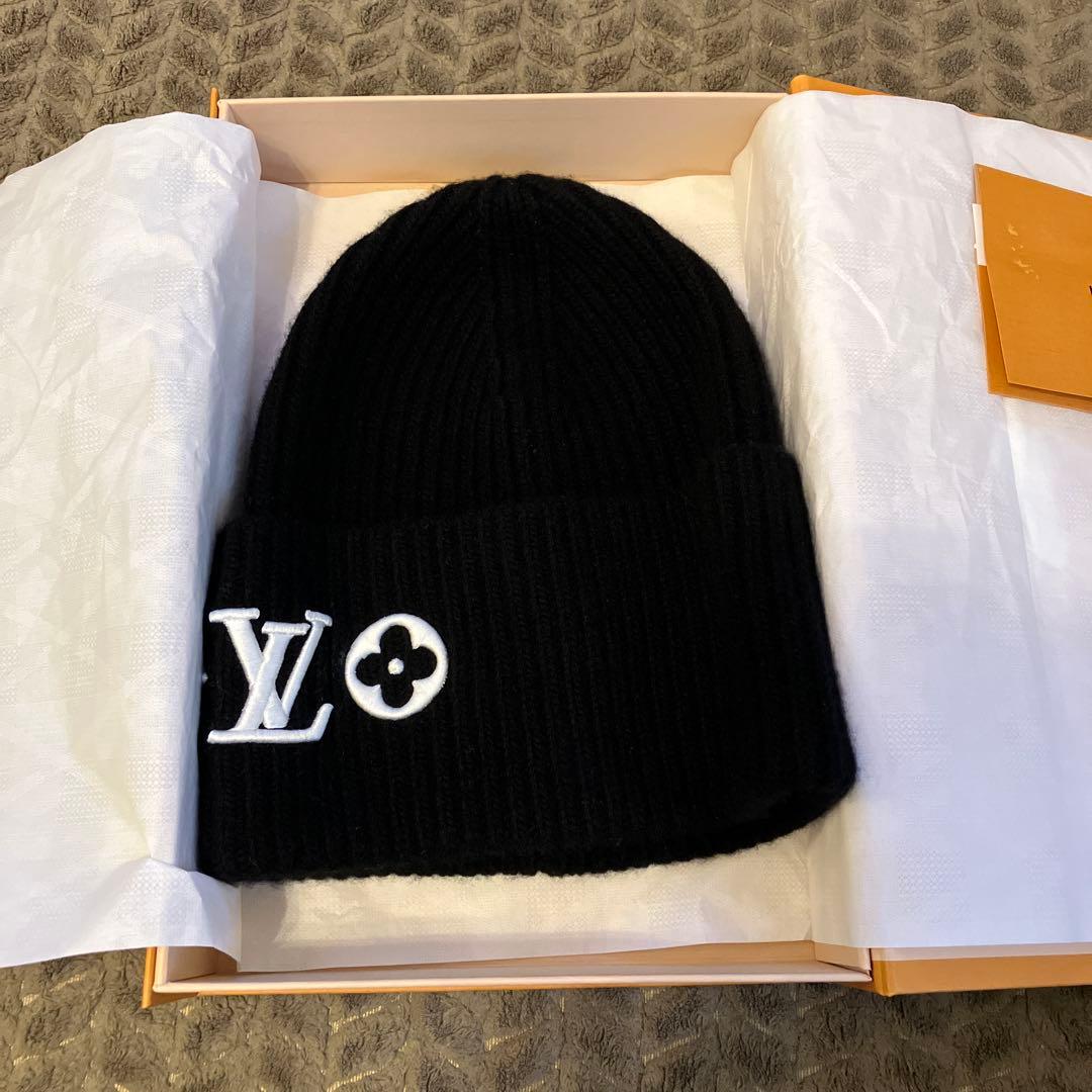 LOUISVUITTONニット帽
