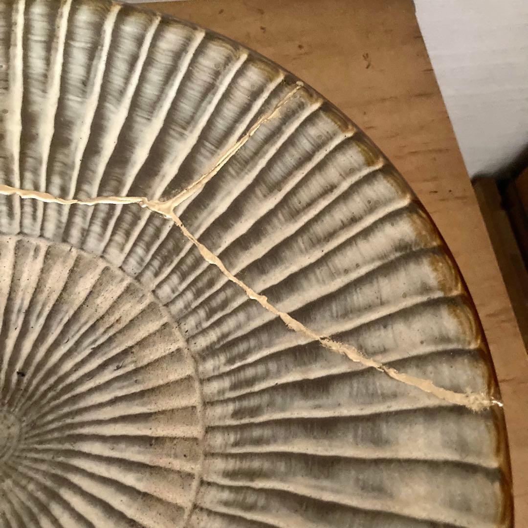 小鹿田焼（おんたやき）打ち刷毛目大皿【民藝ビンテージ】金継ぎ