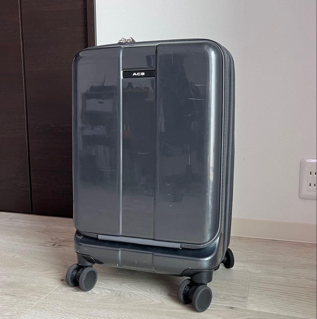 エース　スーツケース　機内持ち込みサイズ