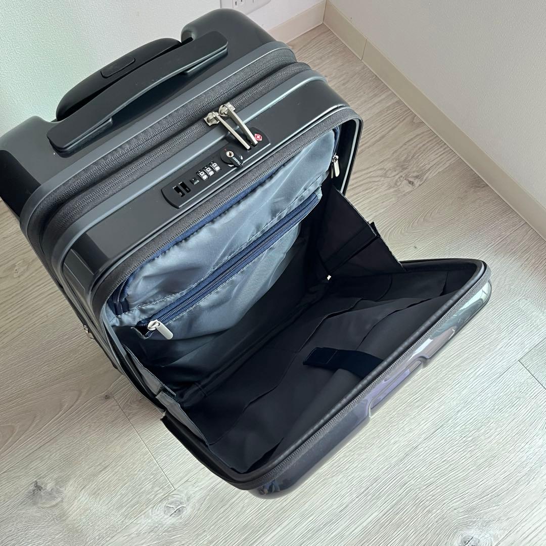 エース　スーツケース　機内持ち込みサイズ