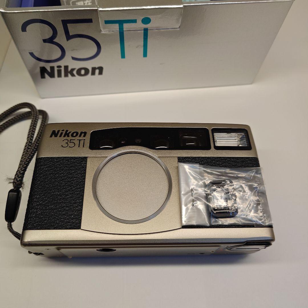 Nicon 35Ti コンパクトカメラ