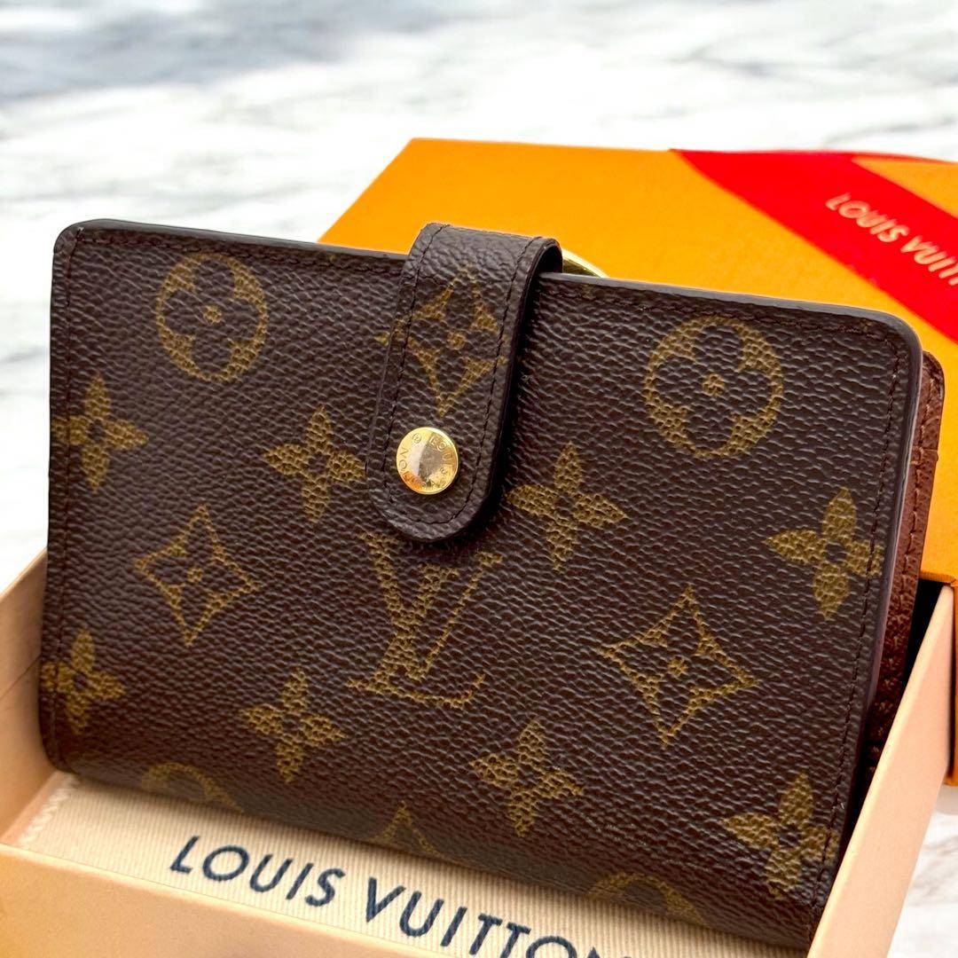 【新型】極美品ルイヴィトン　モノグラム　ヴィエノワ　カード８枚　コンパクト　財布