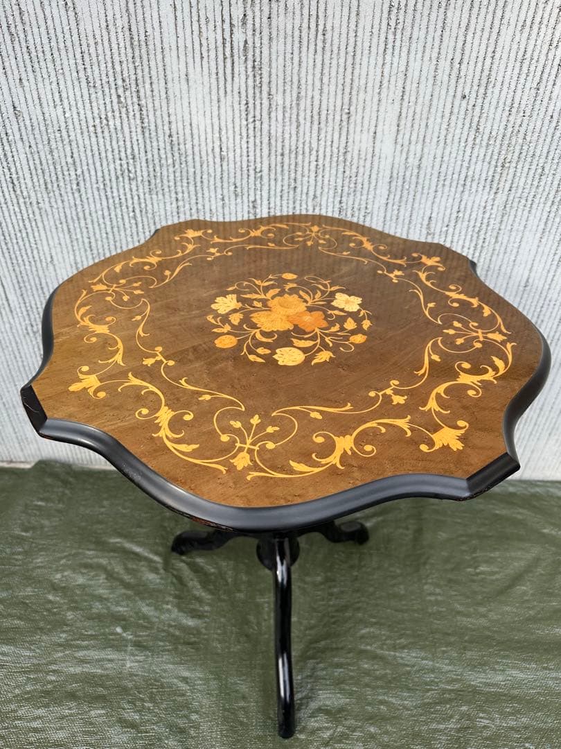 【サイドテーブル】イタリア　象嵌細工　コーヒーテーブル　花台　飾り台　インテリア